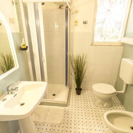 Apartment Indipendente *