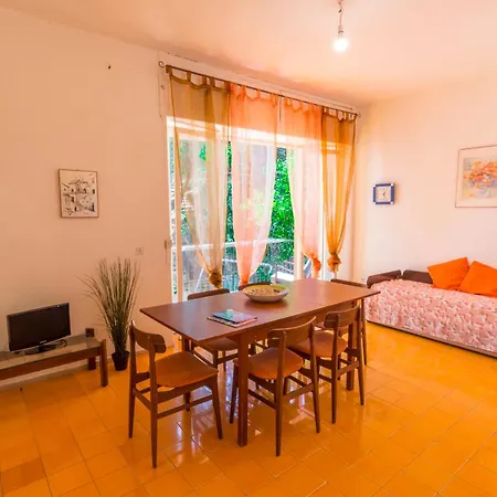 Indipendente Apartment